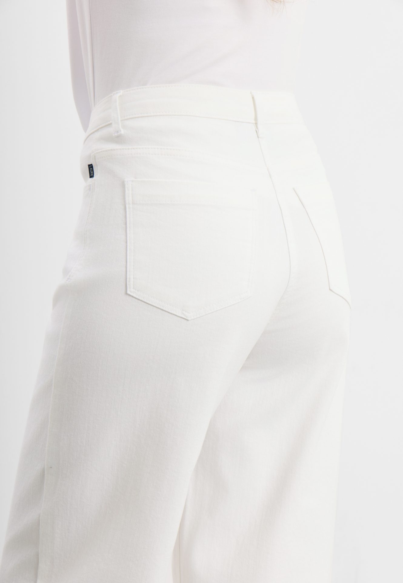 101297 - 10000 White - Extra 6