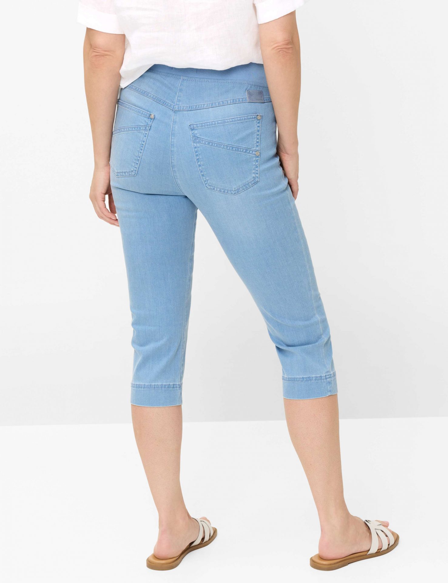 brax-style-pamina-capri-model-back